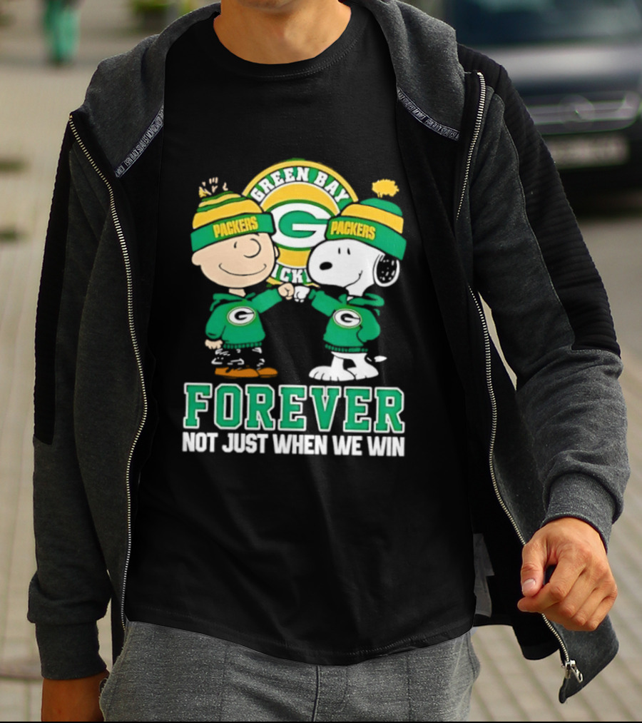 Peanuts Charlie Brown Snoopy Green Bay Packers Forever Not Just When We Win T-Shirt