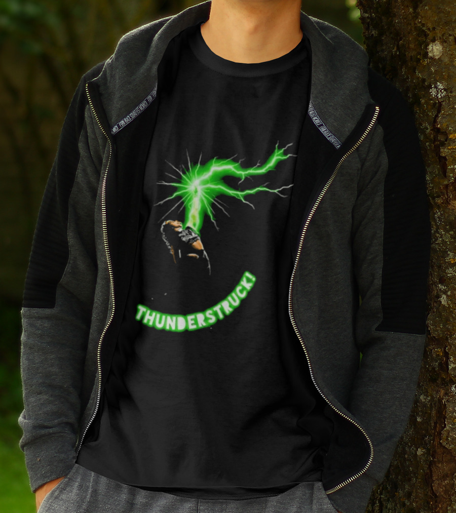 Thunderstruck Green Lightning Female Wrestler Power Burst T-Shirt