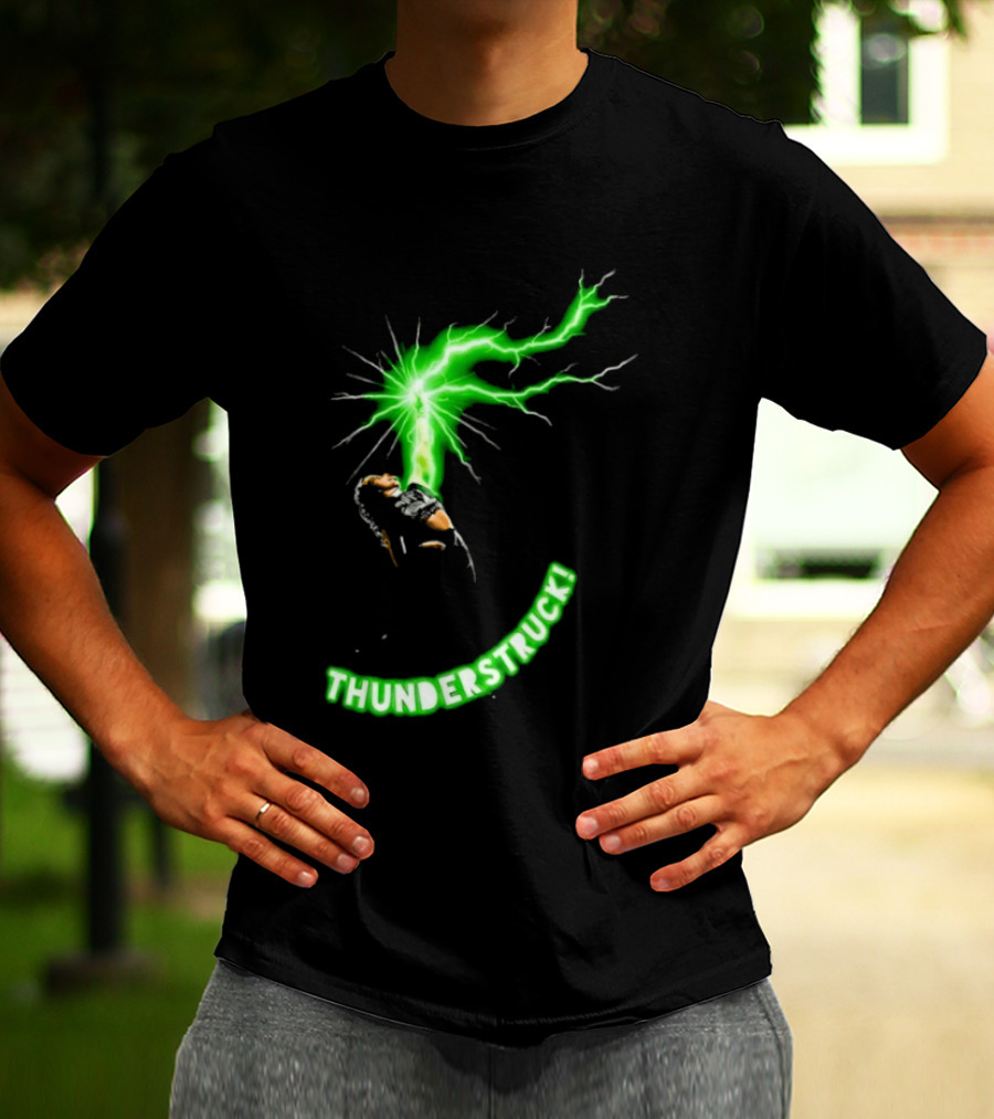 Thunderstruck Green Lightning Female Wrestler Power Burst T-Shirt