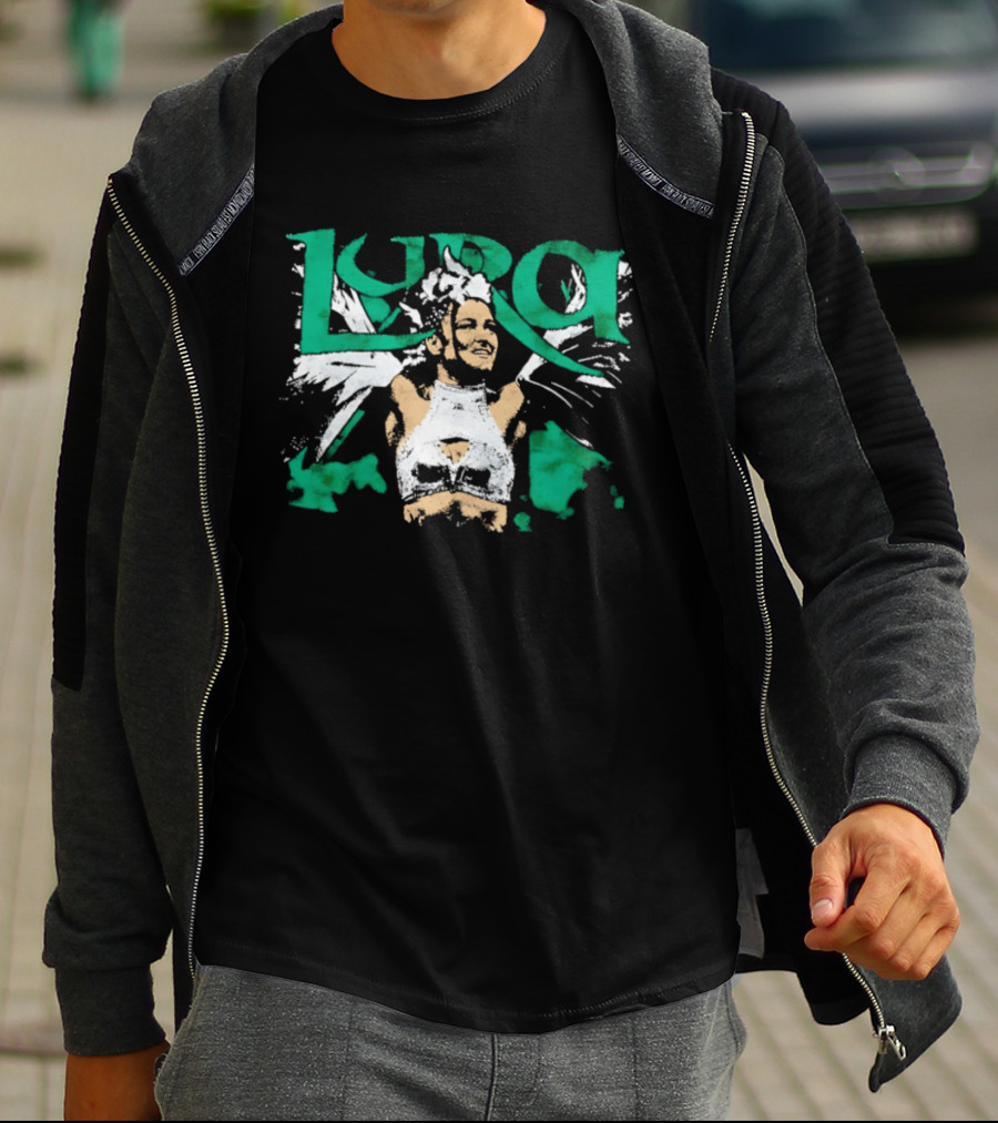 Lyra Valkyria WWE Wrestling White Outfit Green Accents T-Shirt