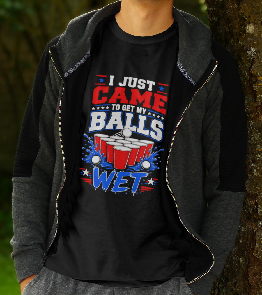 Beer Pong Party I Just Came To Get My Balls Wet Red Blue Cups Splash Stars T-Shirt