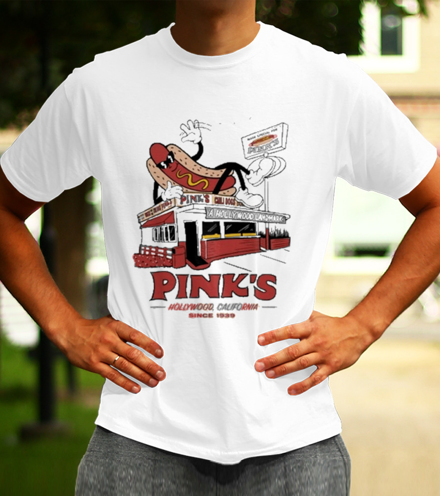 Pink's Hollywood Hot Dogs Established 1939 Iconic Street Scene T-Shirt