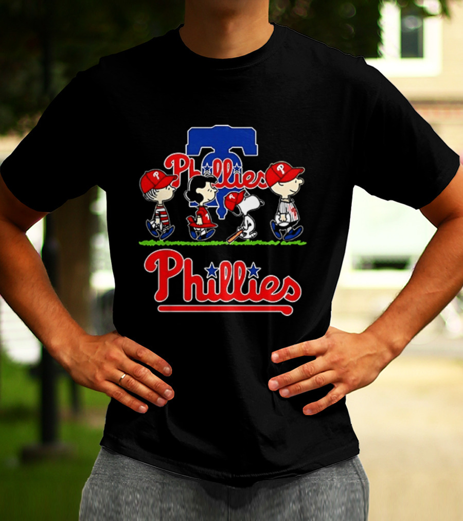 Snoopy Charlie Brown Linus Lucy Phillies Baseball 2026 T-Shirt