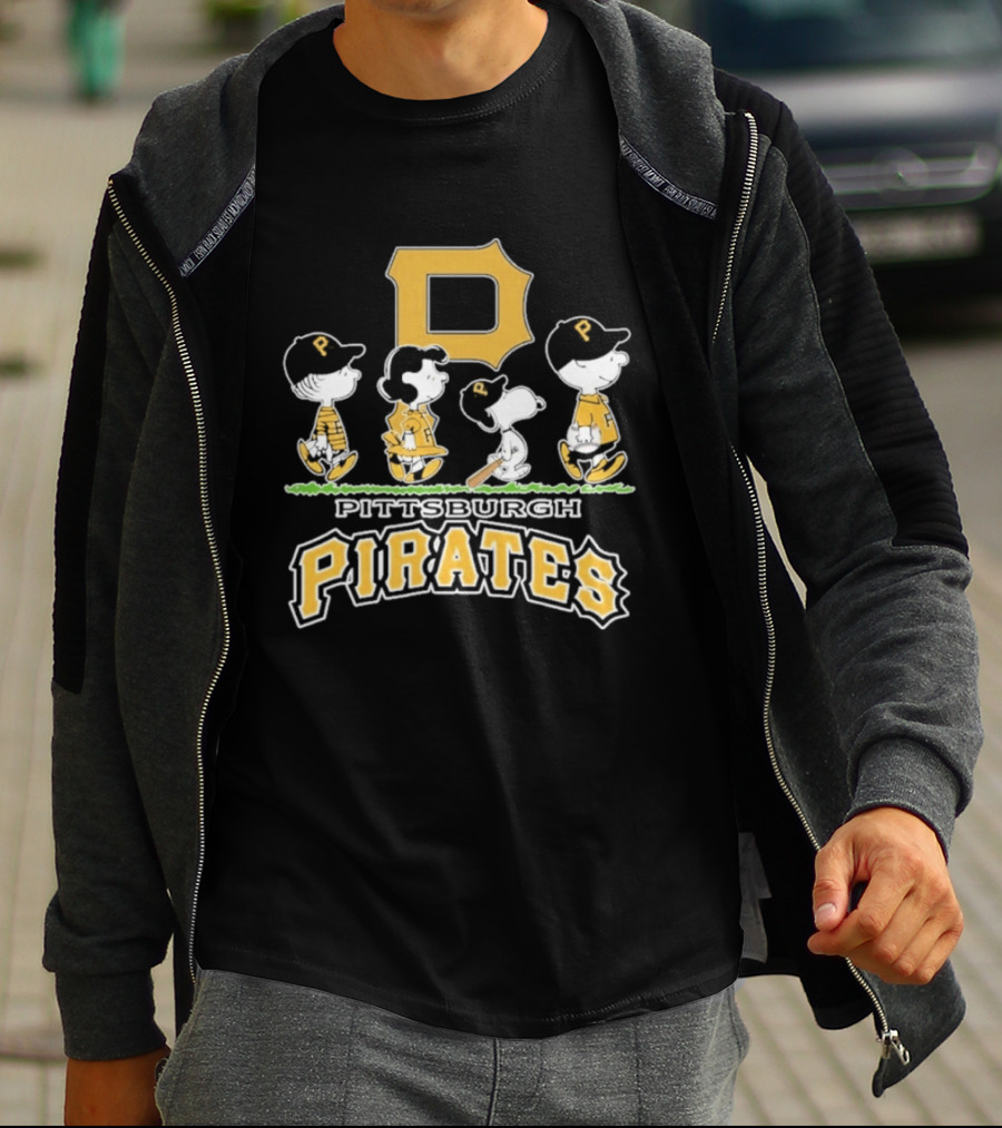 Pittsburgh Pirates Peanuts Walking Characters Collaboration Season 2026 T-Shirt