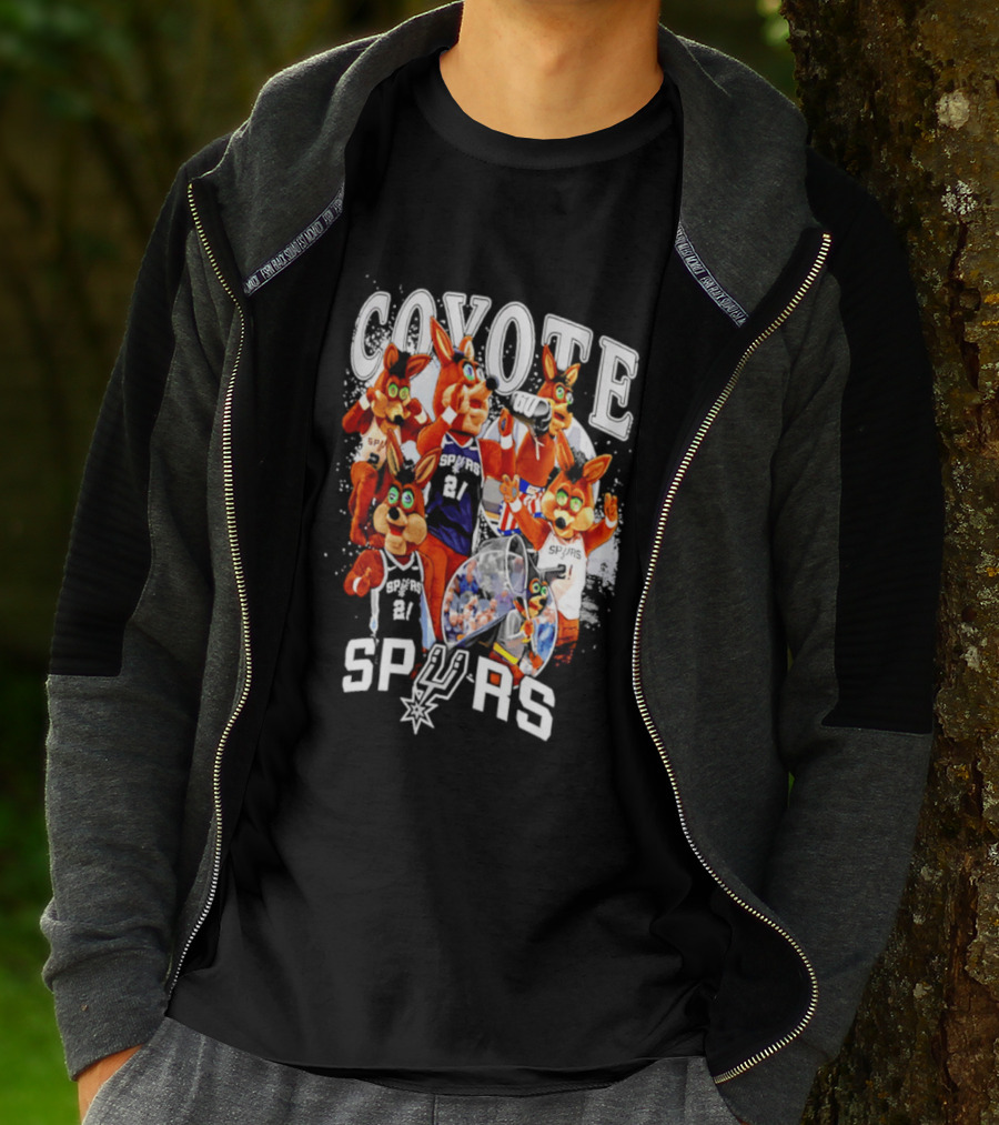 San Antonio Spurs Coyote Basketball Icons Spurs T-Shirt