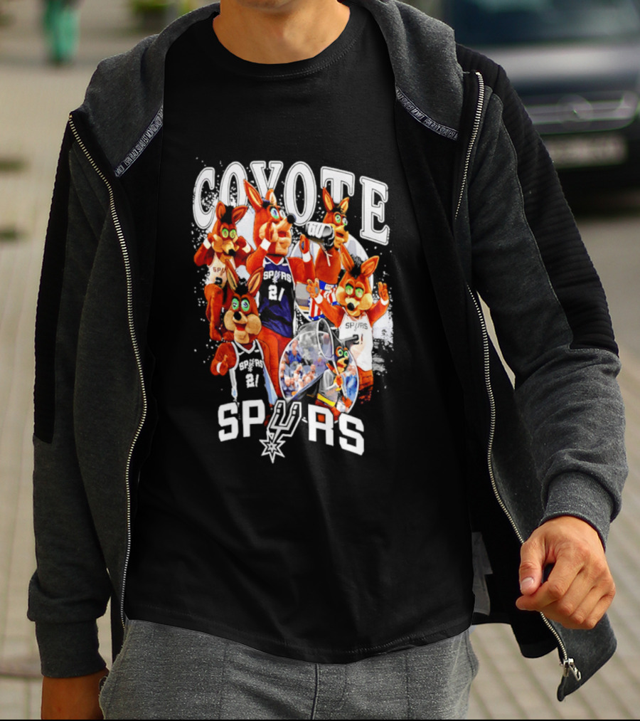 San Antonio Spurs Coyote Basketball Icons Spurs T-Shirt