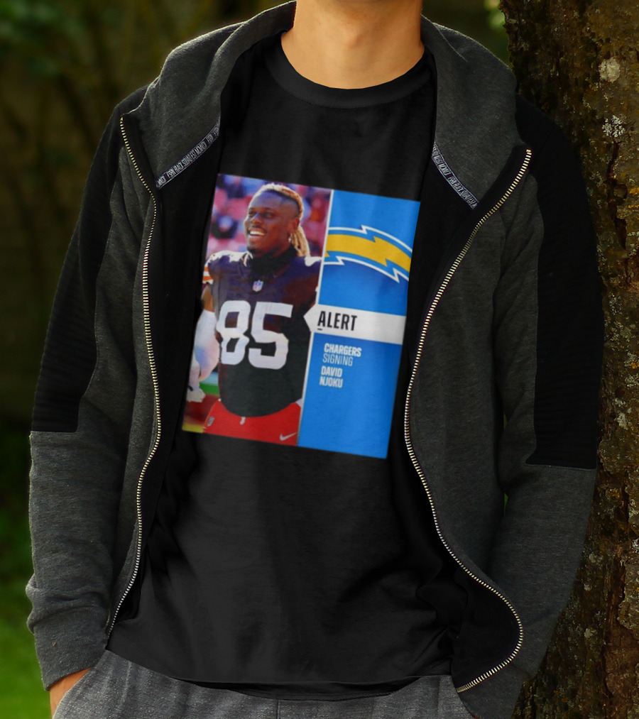 Alert Chargers Signing David Njoku Player 85 T-Shirt