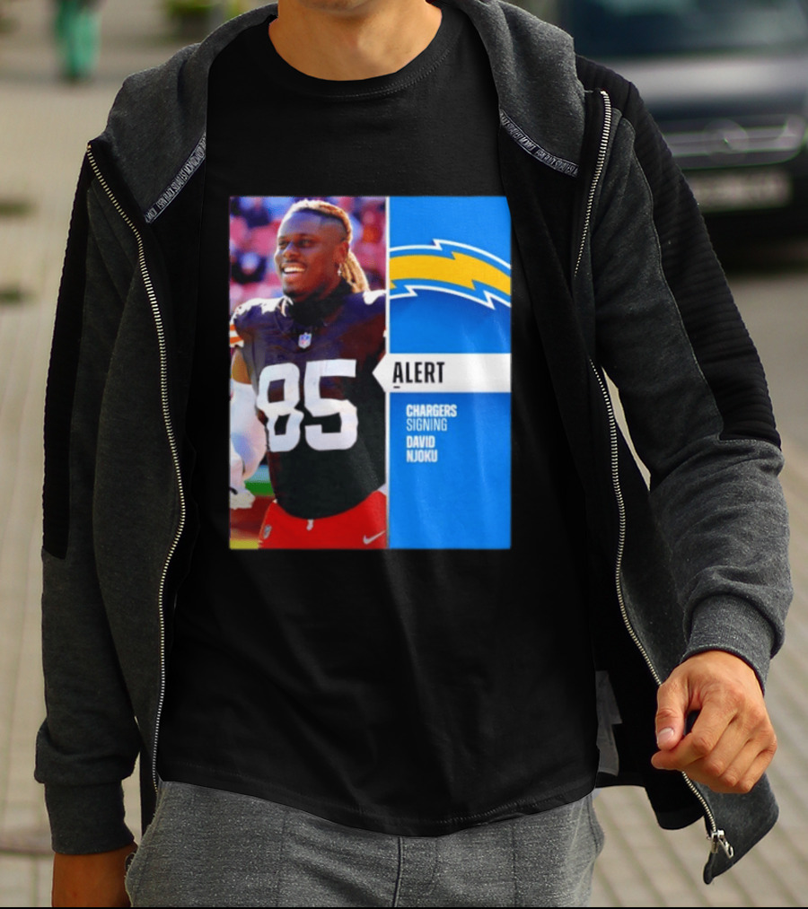 Alert Chargers Signing David Njoku Player 85 T-Shirt