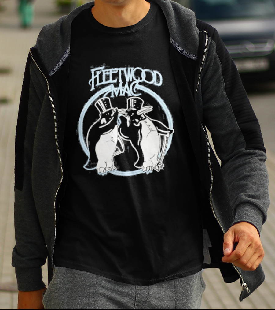Ginny Miller Antonia Gentry Ginny And Georgia Fleetwood Mac T-Shirt