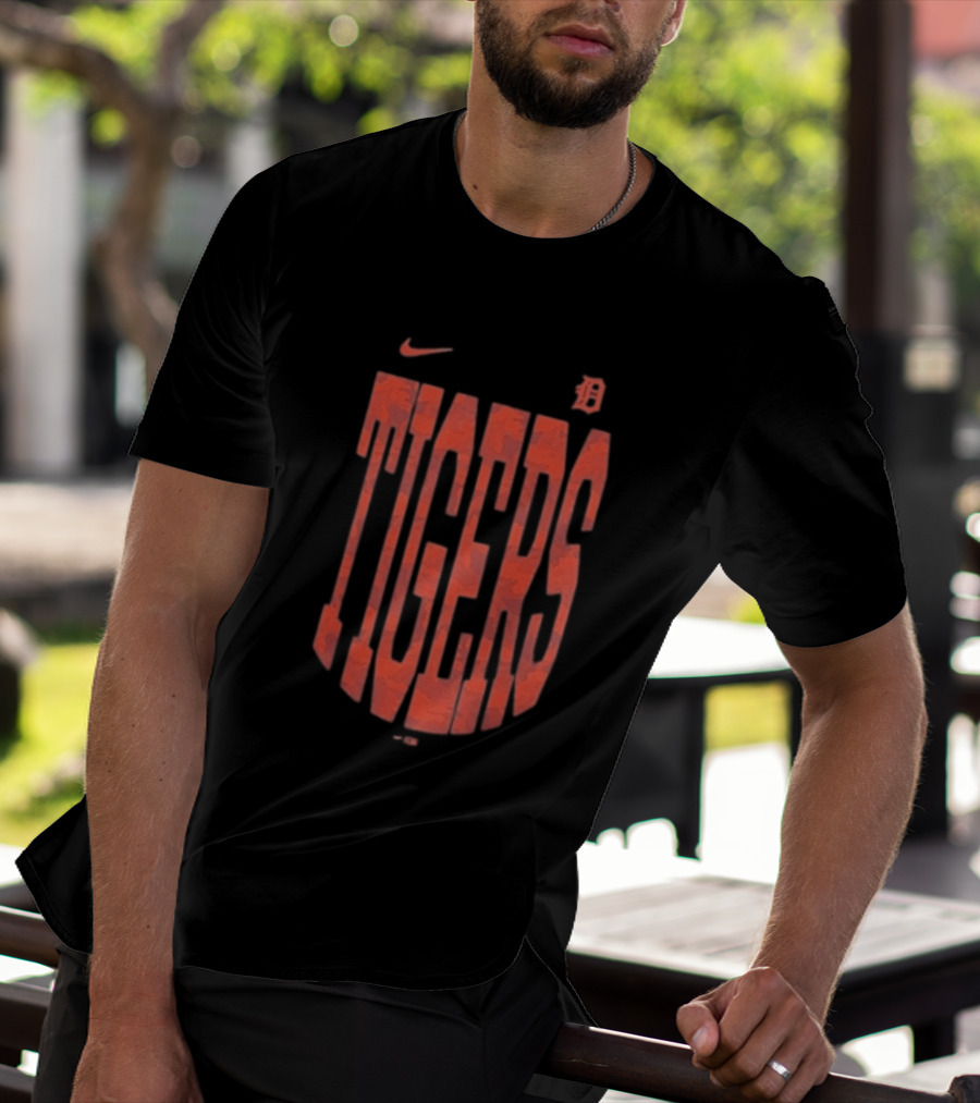 Detroit Tigers Nike Camo Velocity Victor T-Shirt
