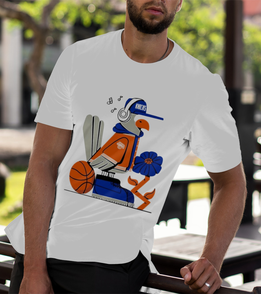 New York Knicks Go Go Go Bird With Cap And Basketball T-Shirt