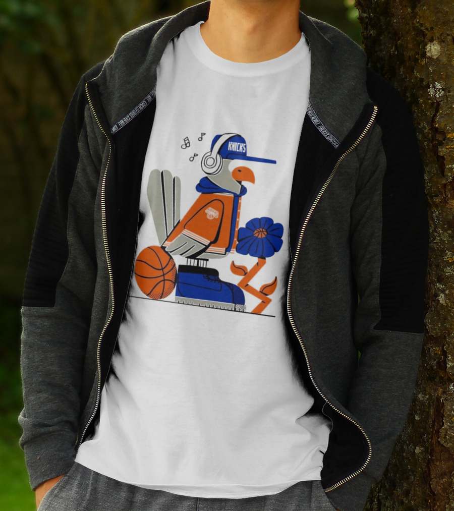 New York Knicks Go Go Go Bird With Cap And Basketball T-Shirt