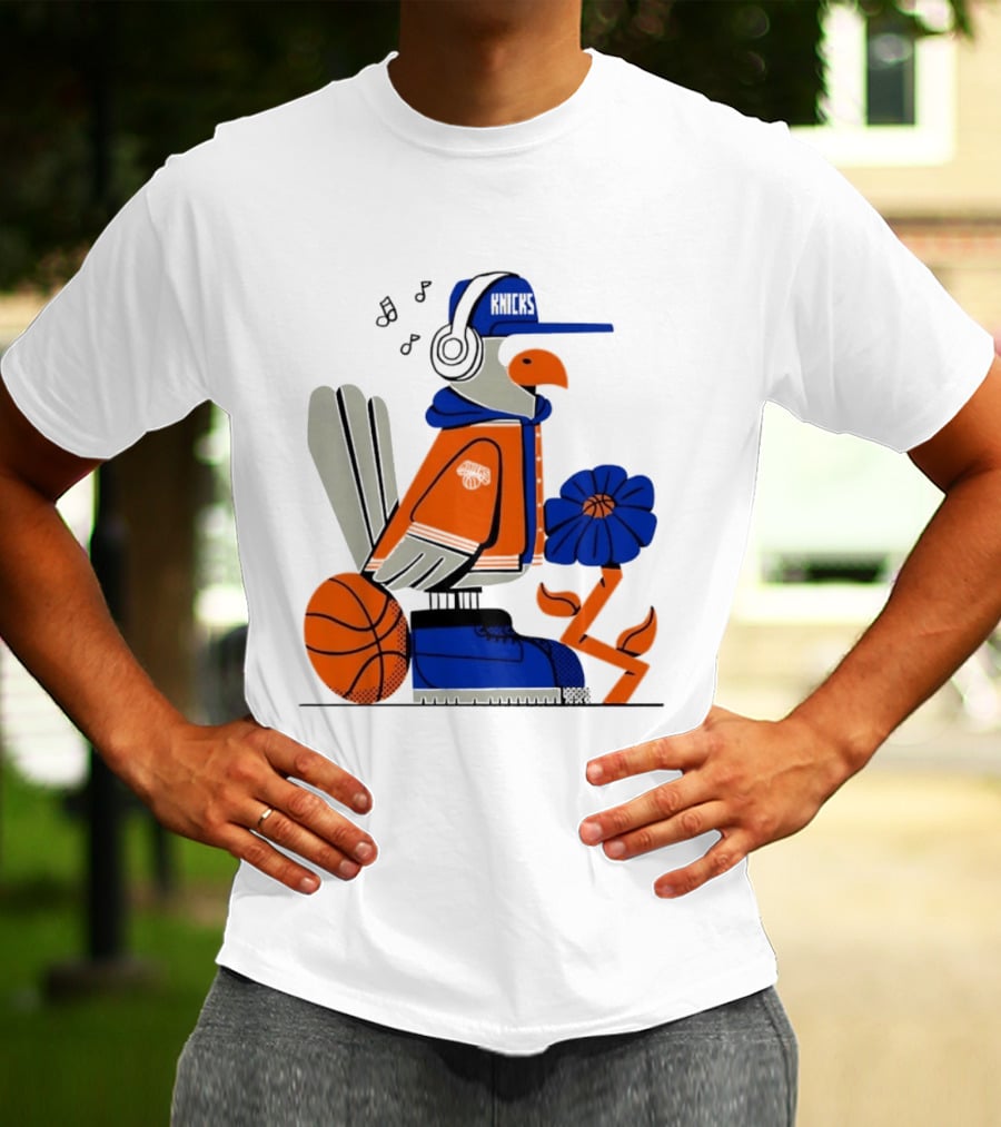 New York Knicks Go Go Go Bird With Cap And Basketball T-Shirt