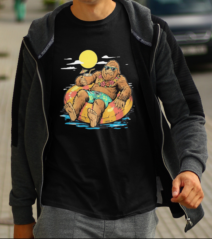 Bigfoot Lounging With A Cocktail In Tropical Beach Getaway Scene T-Shirt