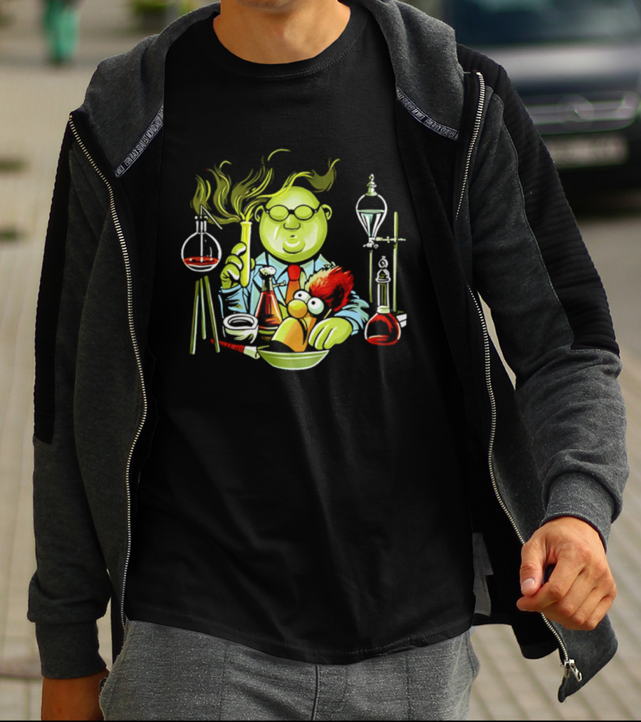 Dr Bunsen Honeydew And Beaker With Re Animator Science Lab Experiment T-Shirt