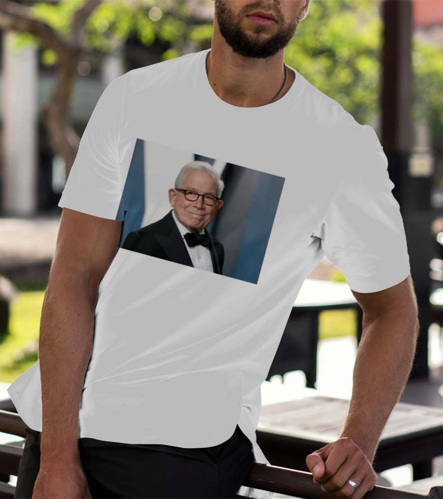 Donald E. Newhouse Low Profile Heir To A Media Empire Dies At 96 T-Shirt