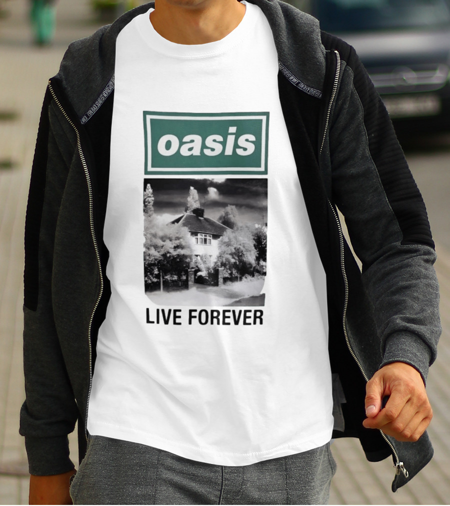 Oasis Live Forever Black And White House Image T-Shirt