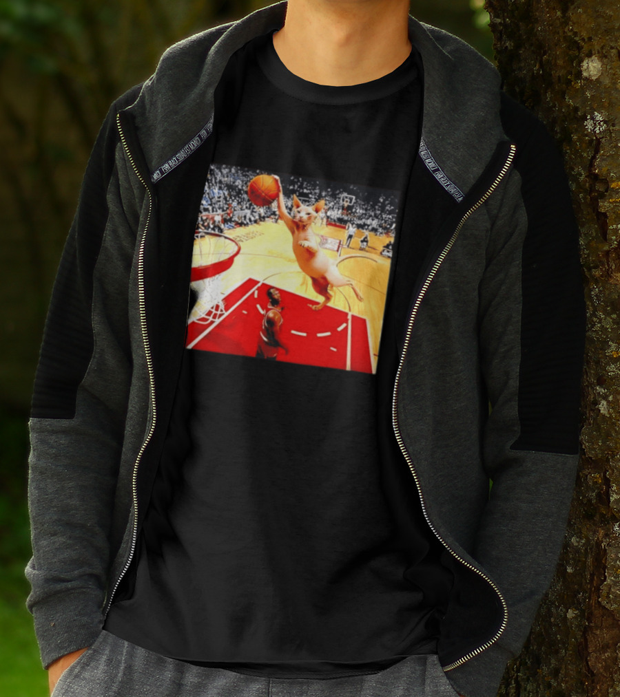 Sphynx Cat Slam Dunk Basketball Scene With Crowd T-Shirt