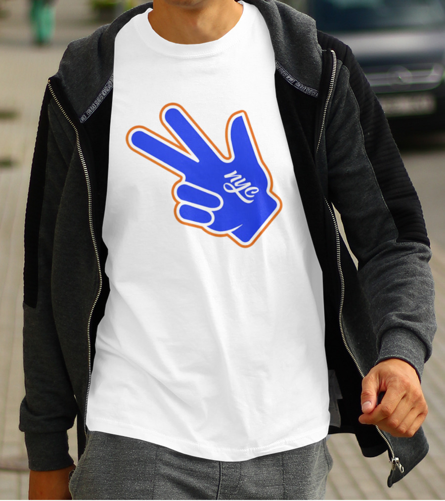 New York Knicks NYC Basketball Peace Sign Three Pointer T-Shirt