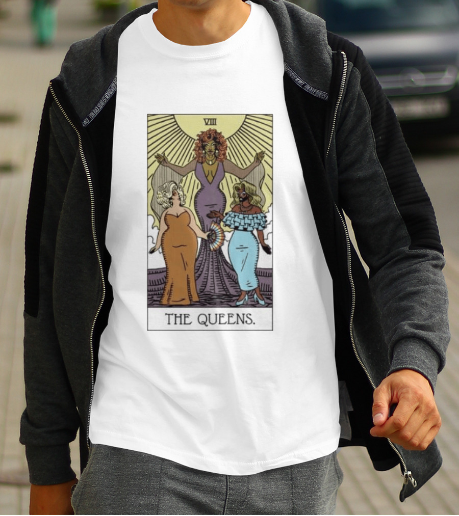 The Queens VIII Tarot Card Empowerment And Elegance T-Shirt