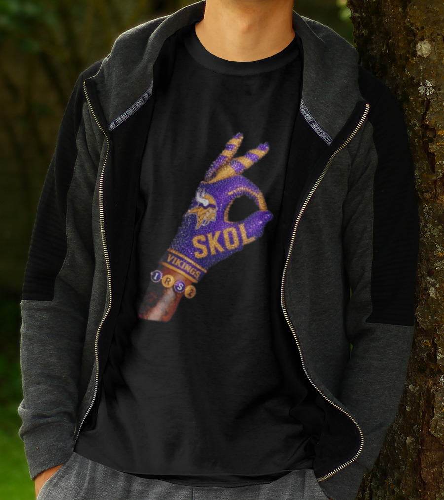 Minnesota Vikings Skol Isaiah Rodgers Iceman Glove T-Shirt