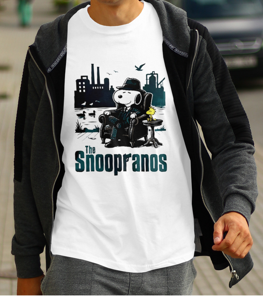 The Snoopranos Peanuts Snoopy Woodstock Mafia Scene T-Shirt