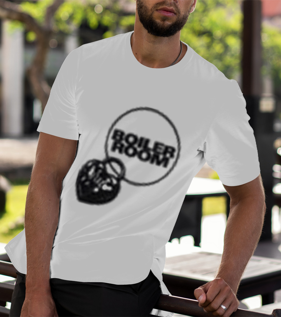 Paris Lovers Boiler Room Heart Lock T-Shirt