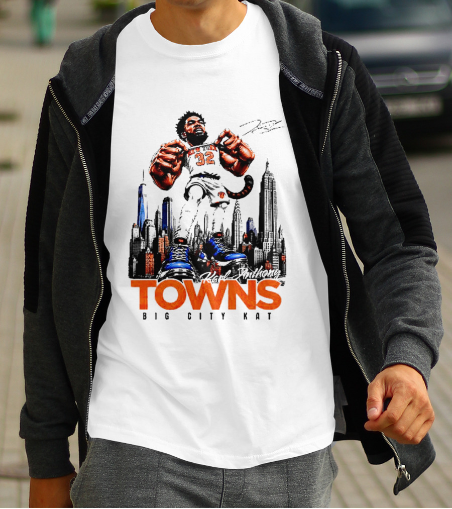 Karl Anthony Towns Big City Kat New York Knicks 32 T-Shirt