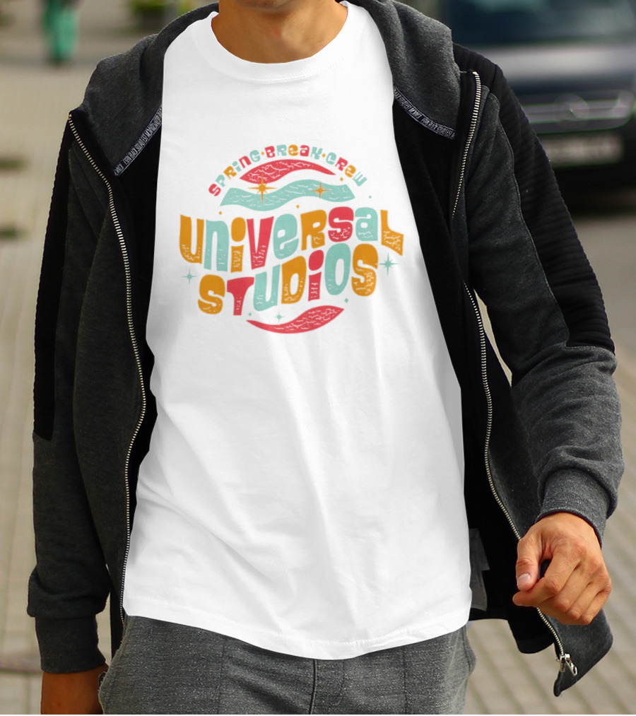 Universal Studios Spring Break Crew Retro Wave T-Shirt