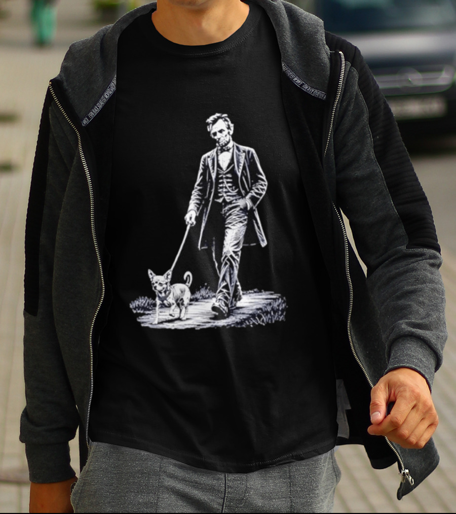 Abraham Lincoln Walking Chihuahua For USA 250th Anniversary Celebration T-Shirt