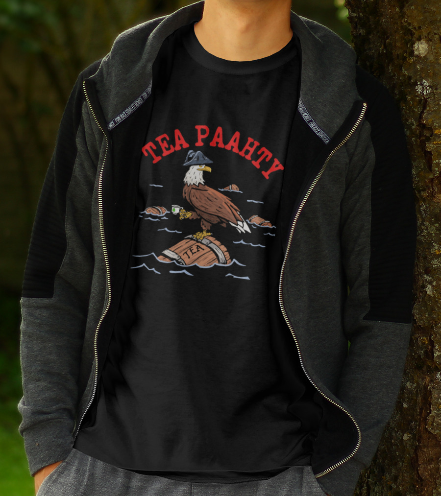 Tea Paahty Eagle With Tricorn Hat And Tea Cup On Barrel T-Shirt
