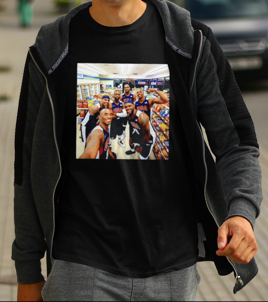 USA Legend Basketball Kobe Bryant LeBron James Dwight Howard Selfie Meme 7 Eleven USA Jersey Team Players T-Shirt
