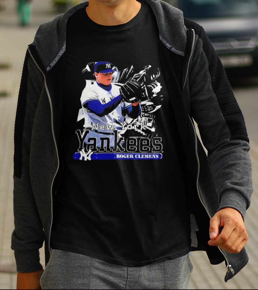 Yankees Roger Clemens Pitcher Artwork Classic Baseball T-Shirt