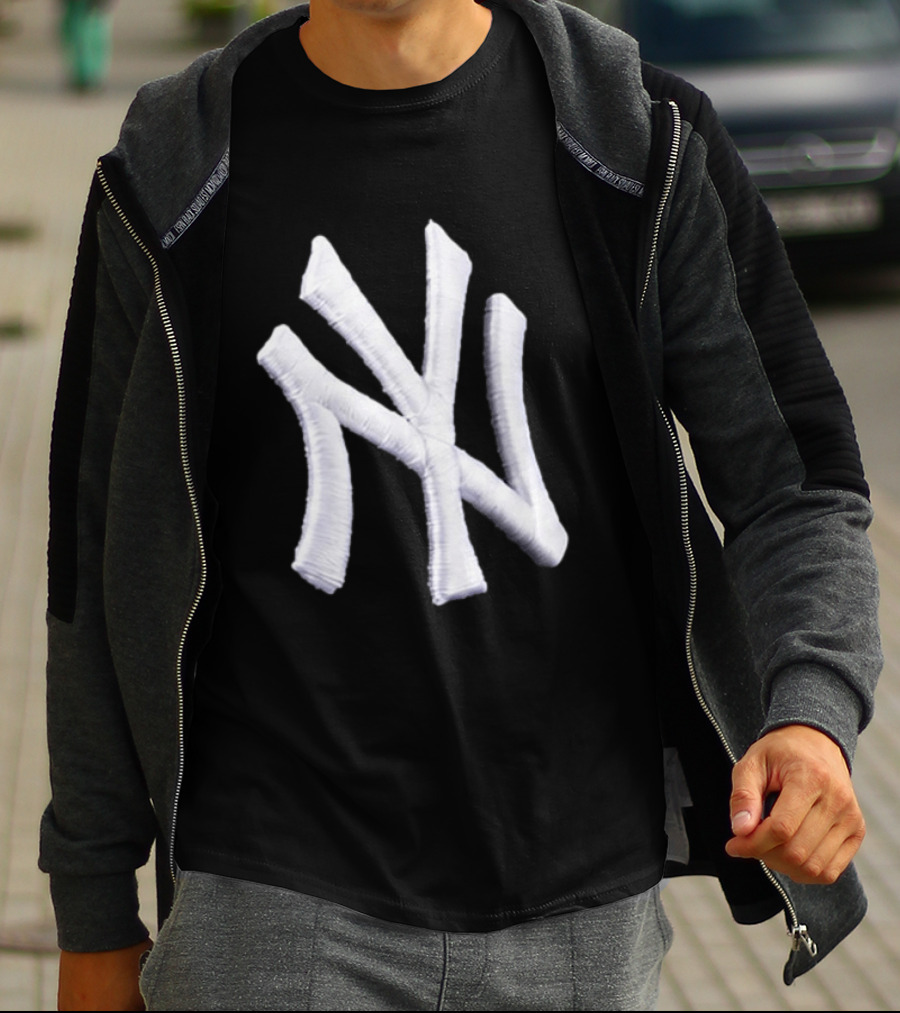 Yankees Inflated Stitch Logo Hat T-Shirt