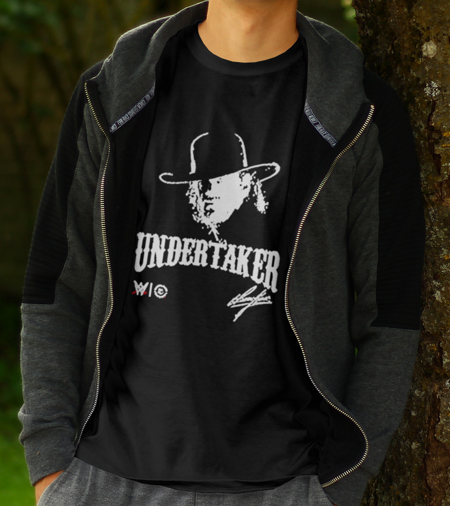 Undertaker WWE Hat Icon With Signature T-Shirt