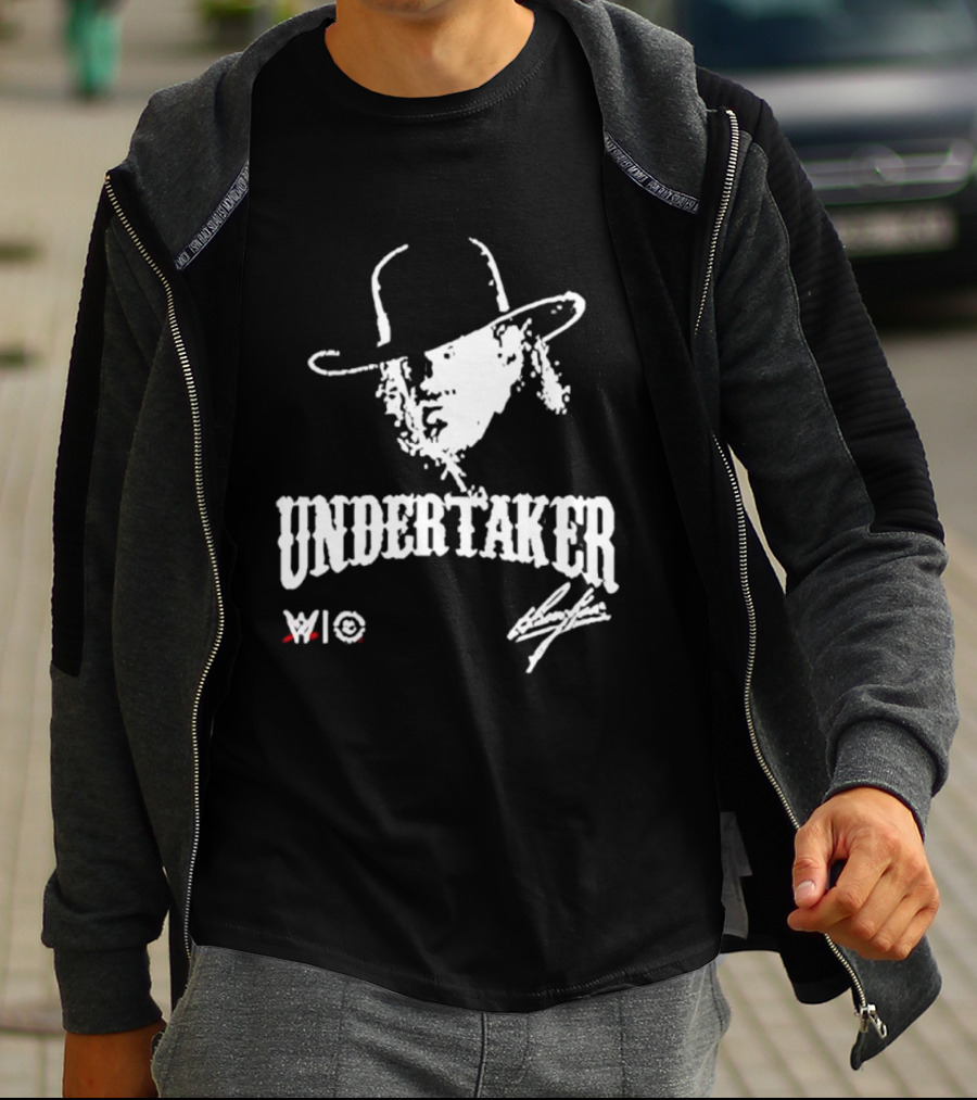Undertaker WWE Hat Icon With Signature T-Shirt