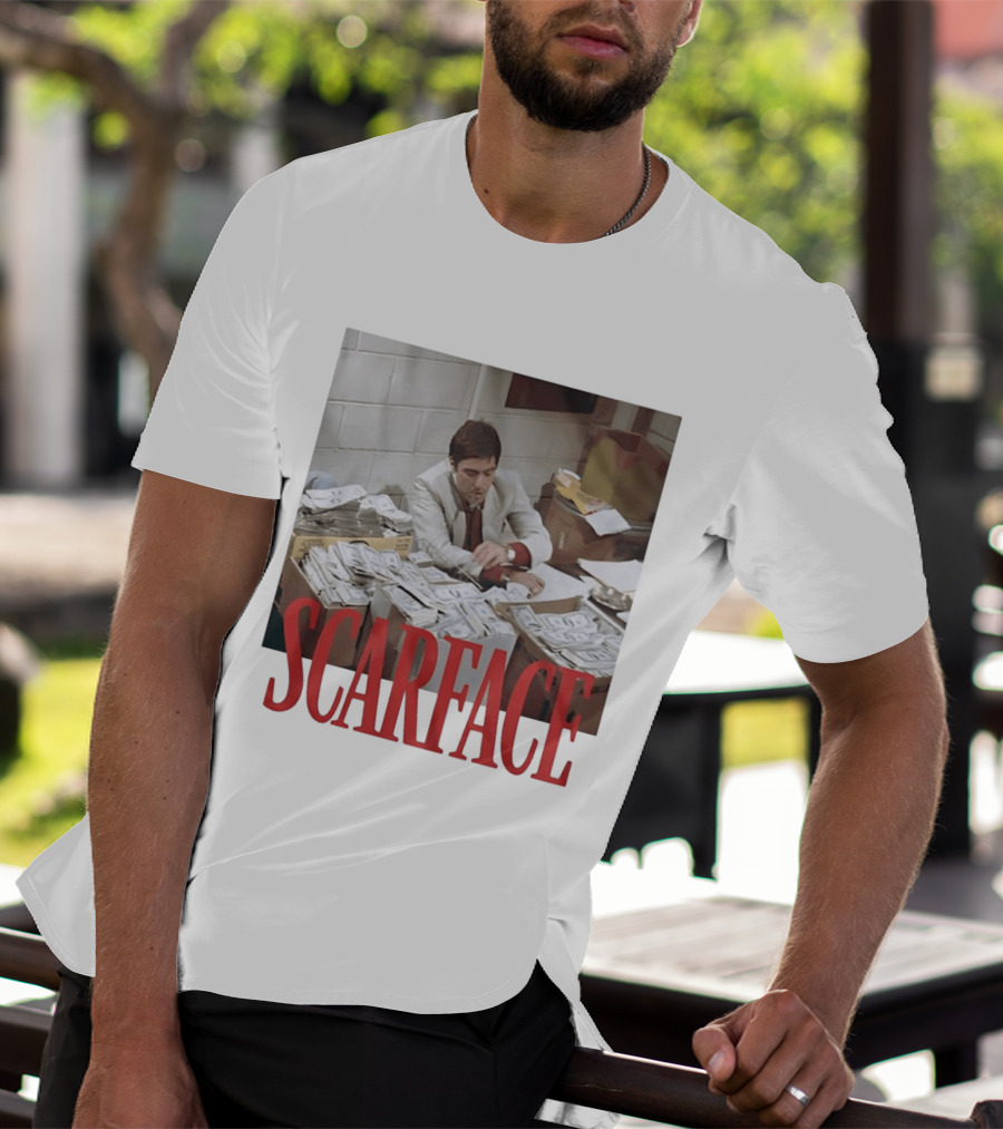 Scarface Tony Montana Al Pacino Money Scene T-Shirt