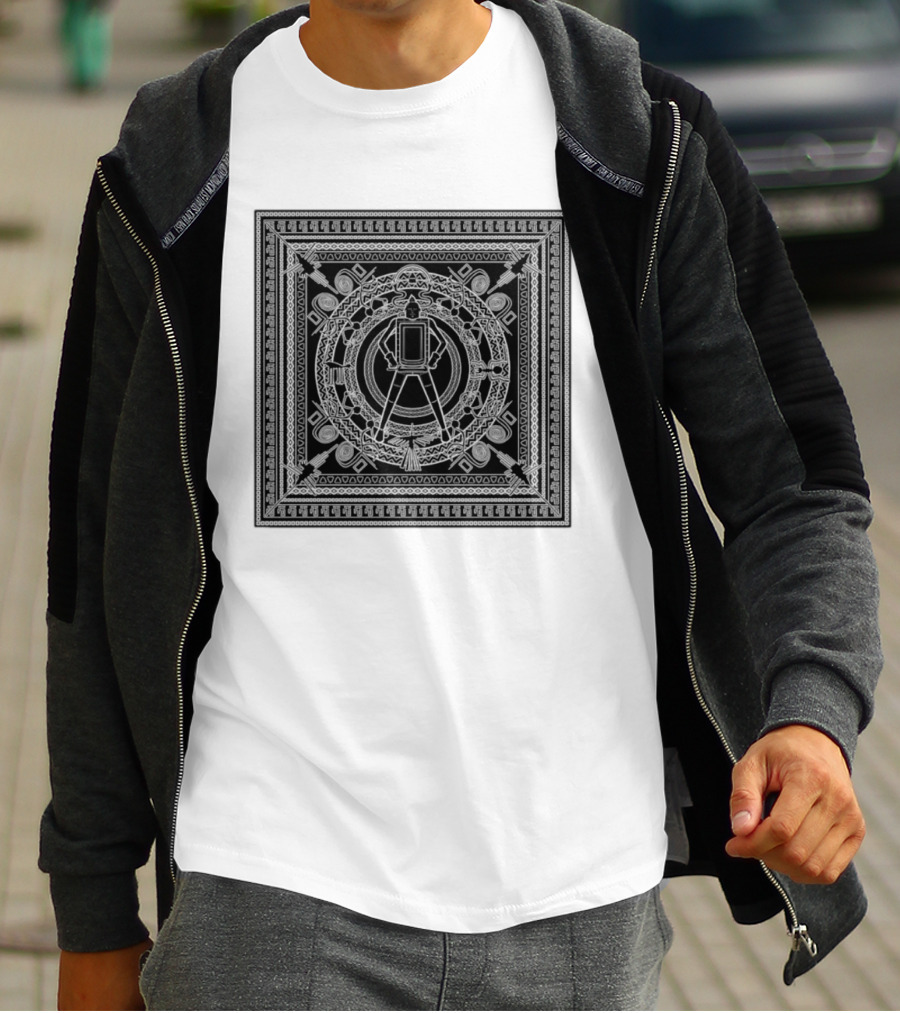 Aztec God Warrior Mesoamerican Calendar Stone Symbols Ancient Mexico Mythology T-Shirt