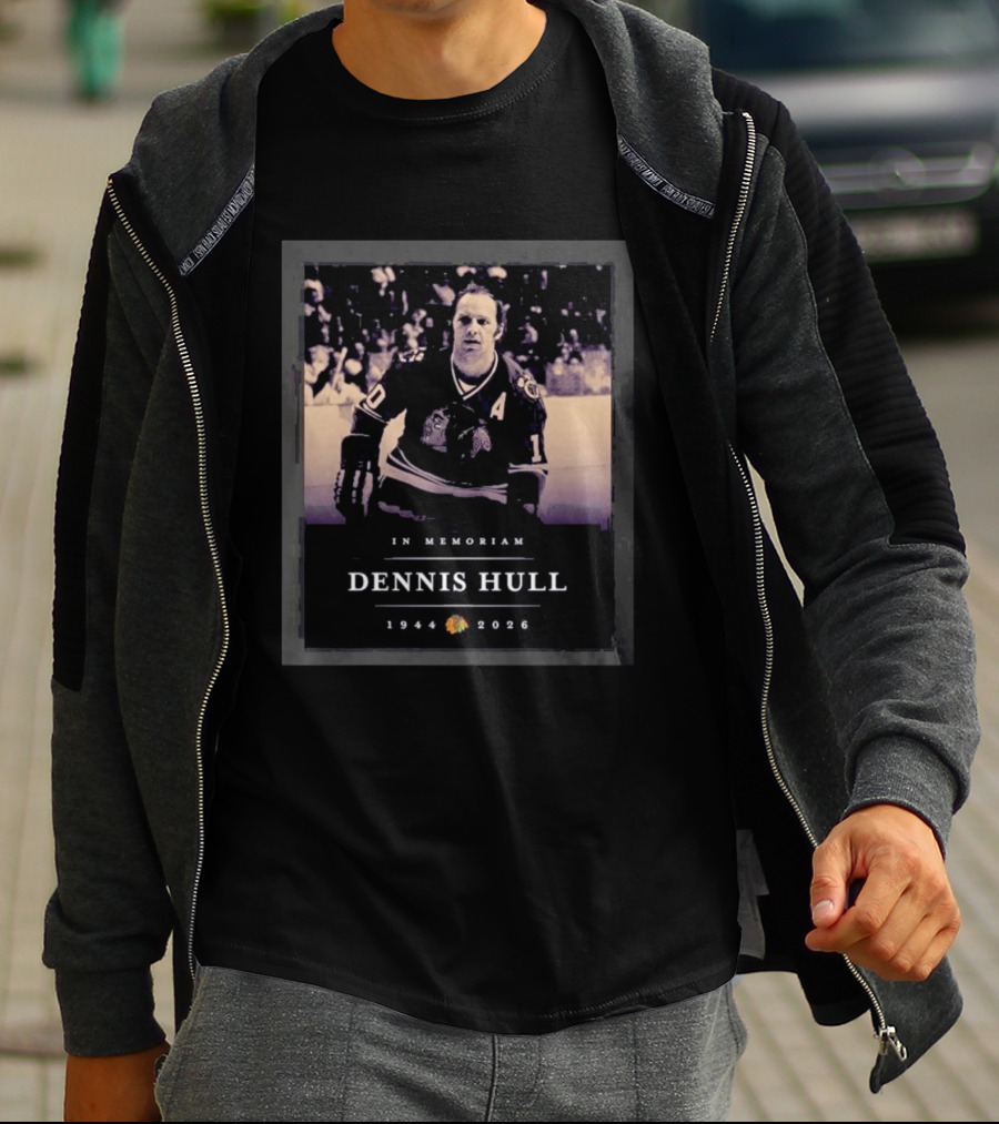 In Memoriam Dennis Hull 1944 2026 Chicago Hockey Player T-Shirt