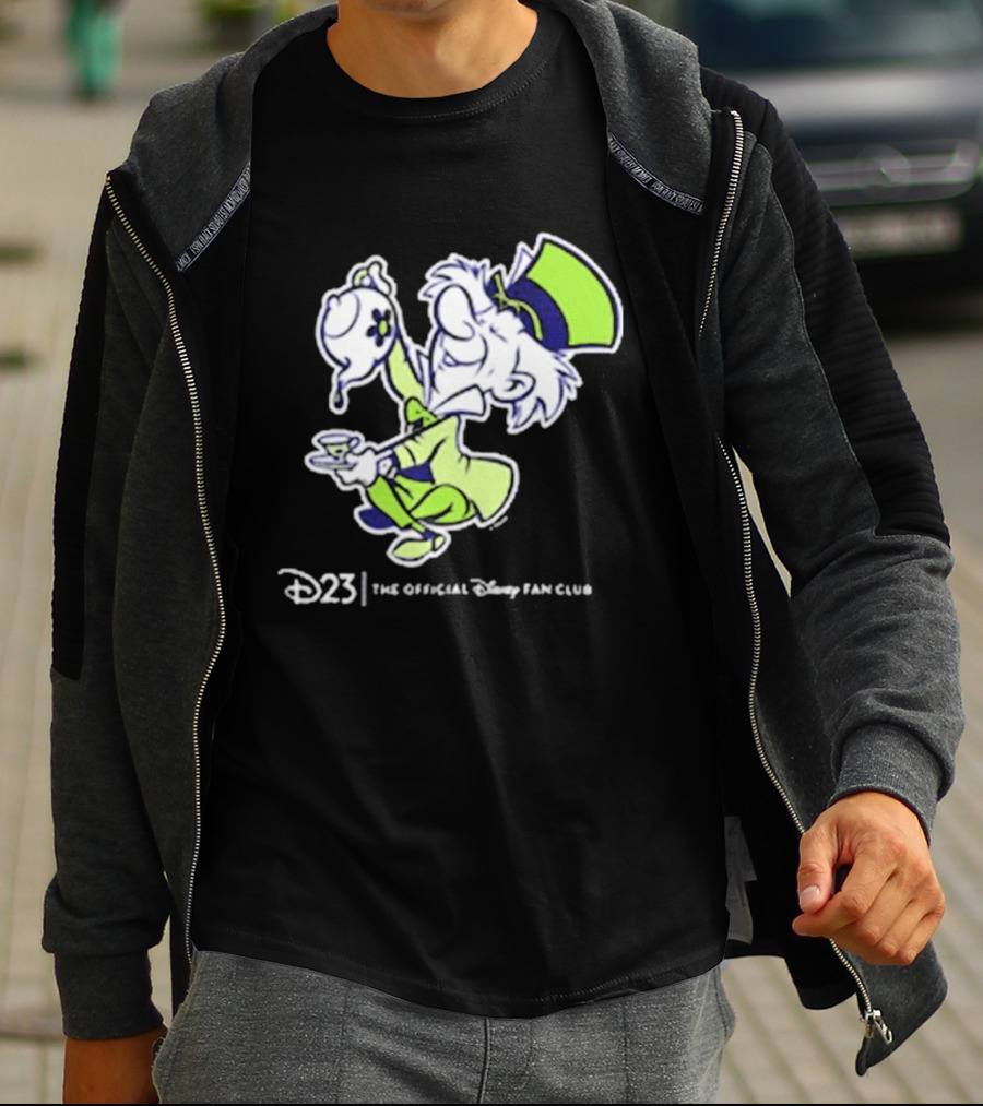 Miss Piggy Has Her Own Standard T-Shirt