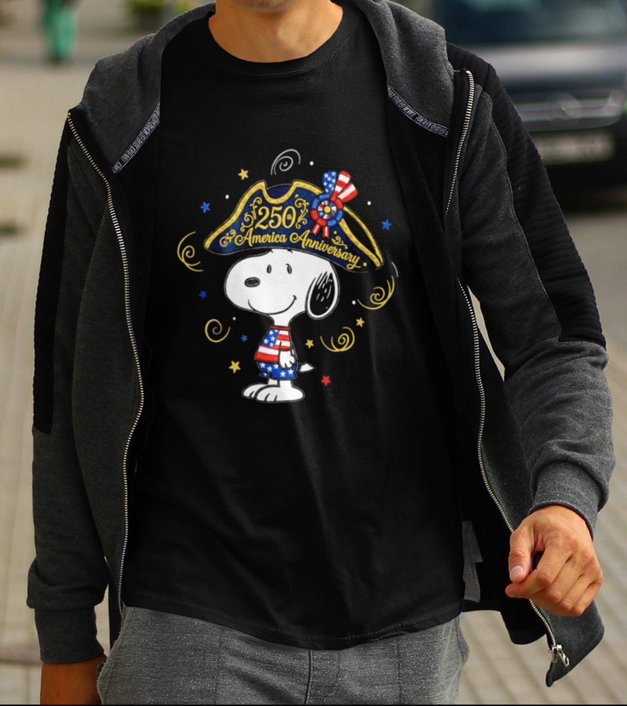 Snoopy 250th Anniversary USA Independence Day Celebration T-Shirt