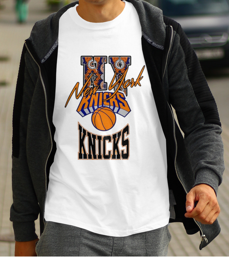 New York Knicks NY Basketball Team Fan Merchandise T-Shirt