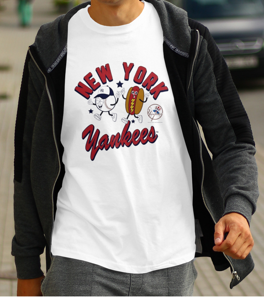 New York Yankees Baseball Hot Dog Snack Mascots Fun T-Shirt