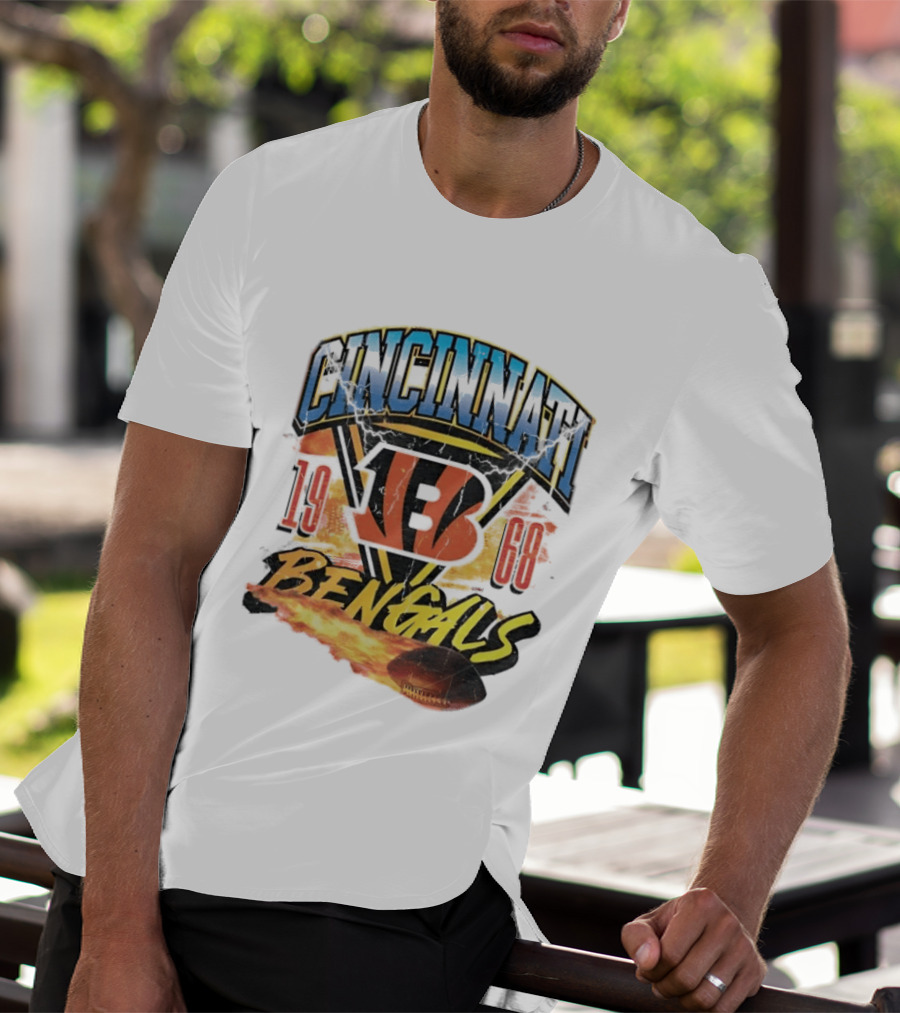Cincinnati Bengals 1968 Flaming Football Vintage NFL T-Shirt