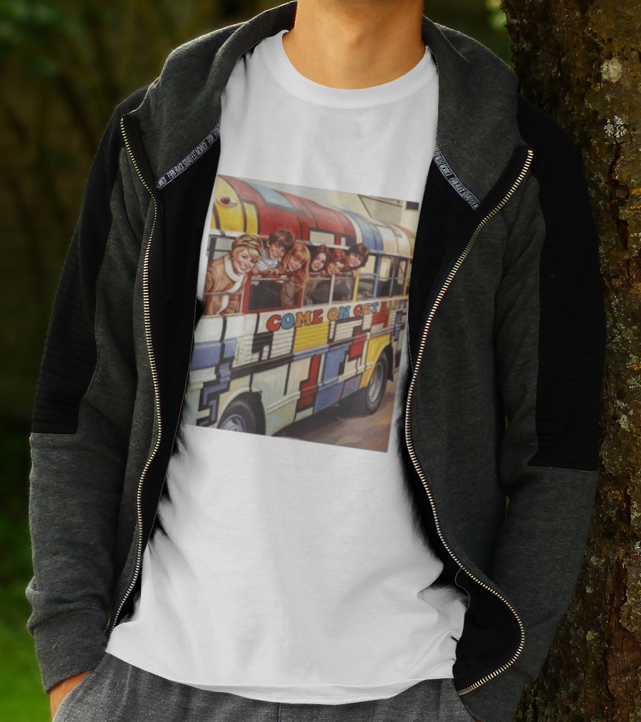 Psychedelic School Bus Come On Get Happy Retro Vibes T-Shirt