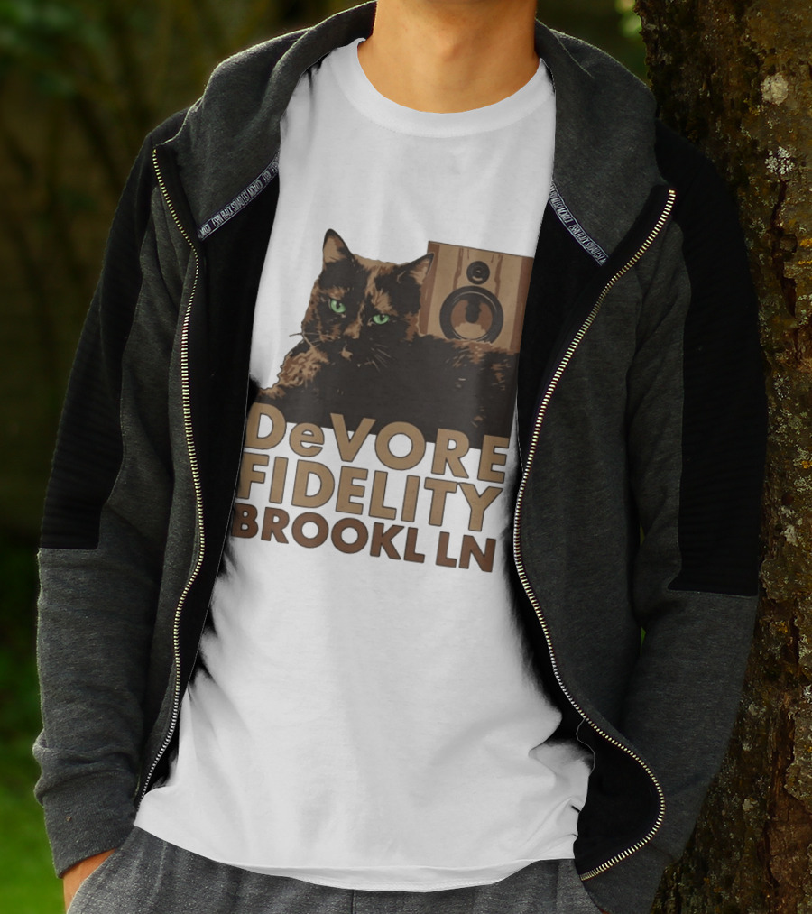 DeVore Fidelity Brooklyn LN Cat Speaker T-Shirt