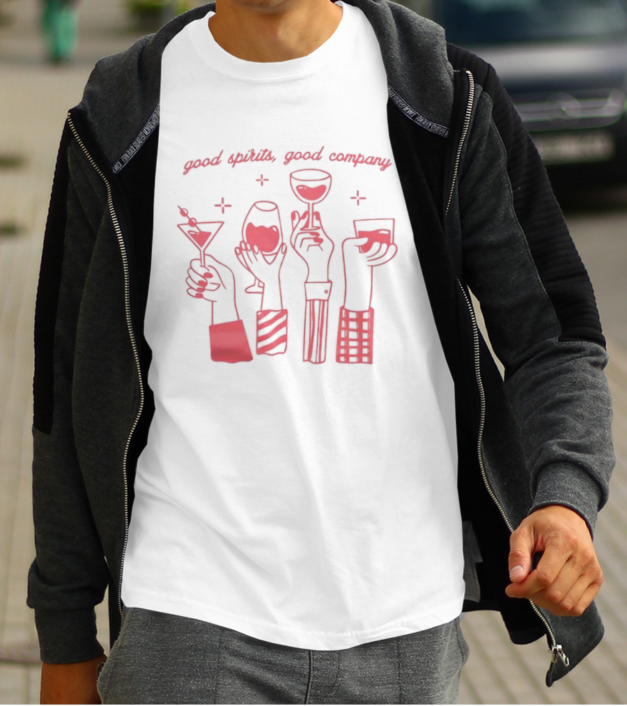 Good Spirits Good Company Night Out Party Cocktails Wine Martini Drinks T-Shirt