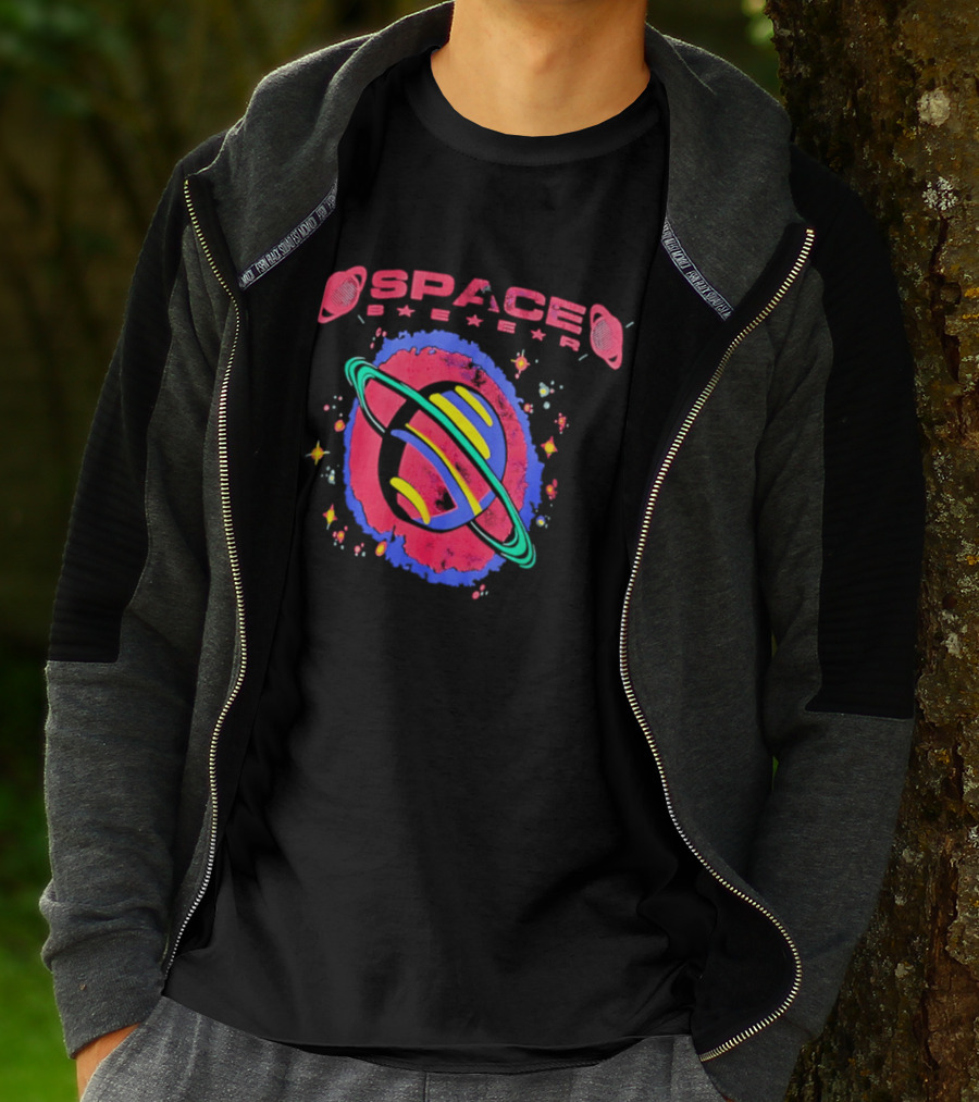 Space Baer Saturn Planet Cosmic Stars Aesthetic Universe 2026 T-Shirt
