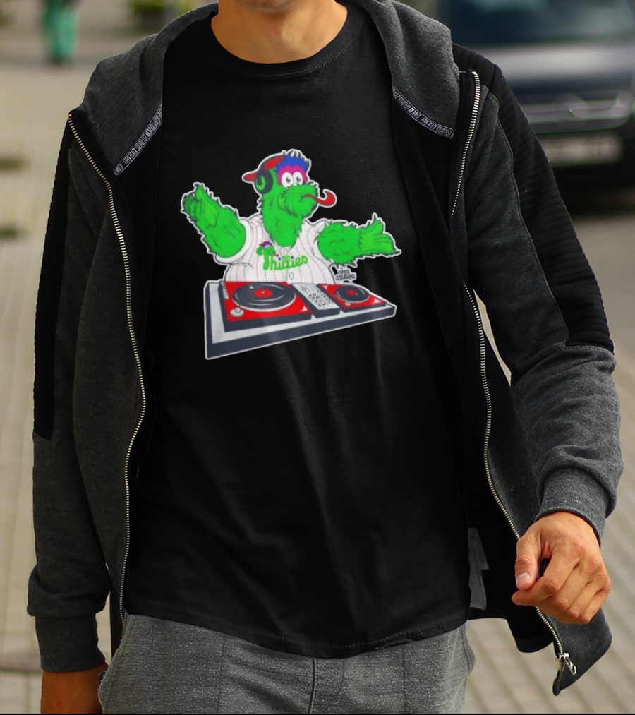 Philadelphia Phillies Phanatic DJ Turntable Fun T-Shirt