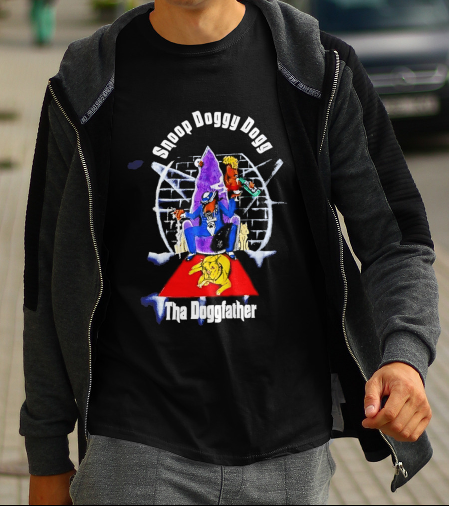 Snoop Doggy Dogg Tha Doggfather 1990 Brick Wall Throne حجر T-Shirt